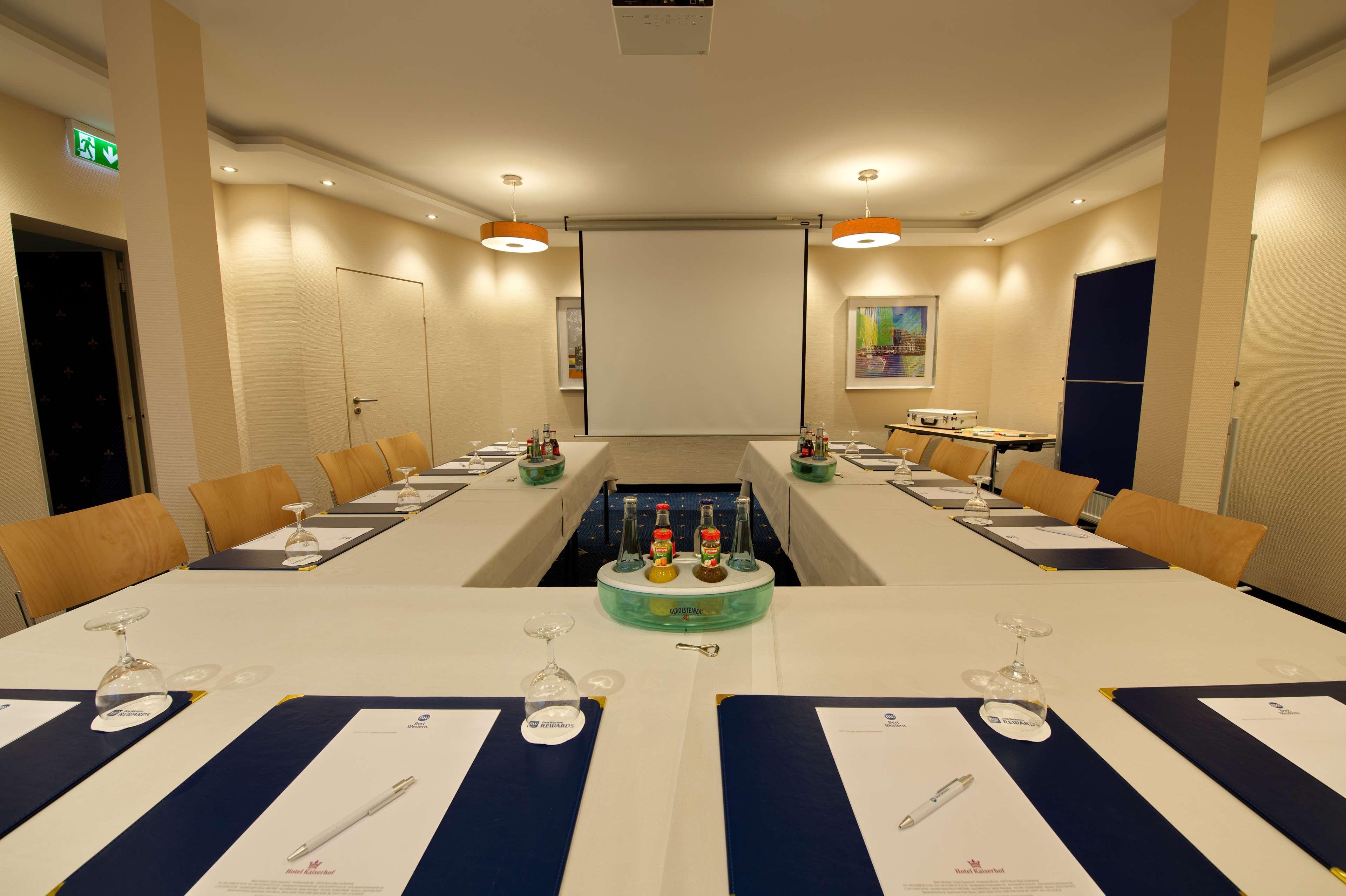 Best Western Hotel Kaiserhof Бонн Экстерьер фото