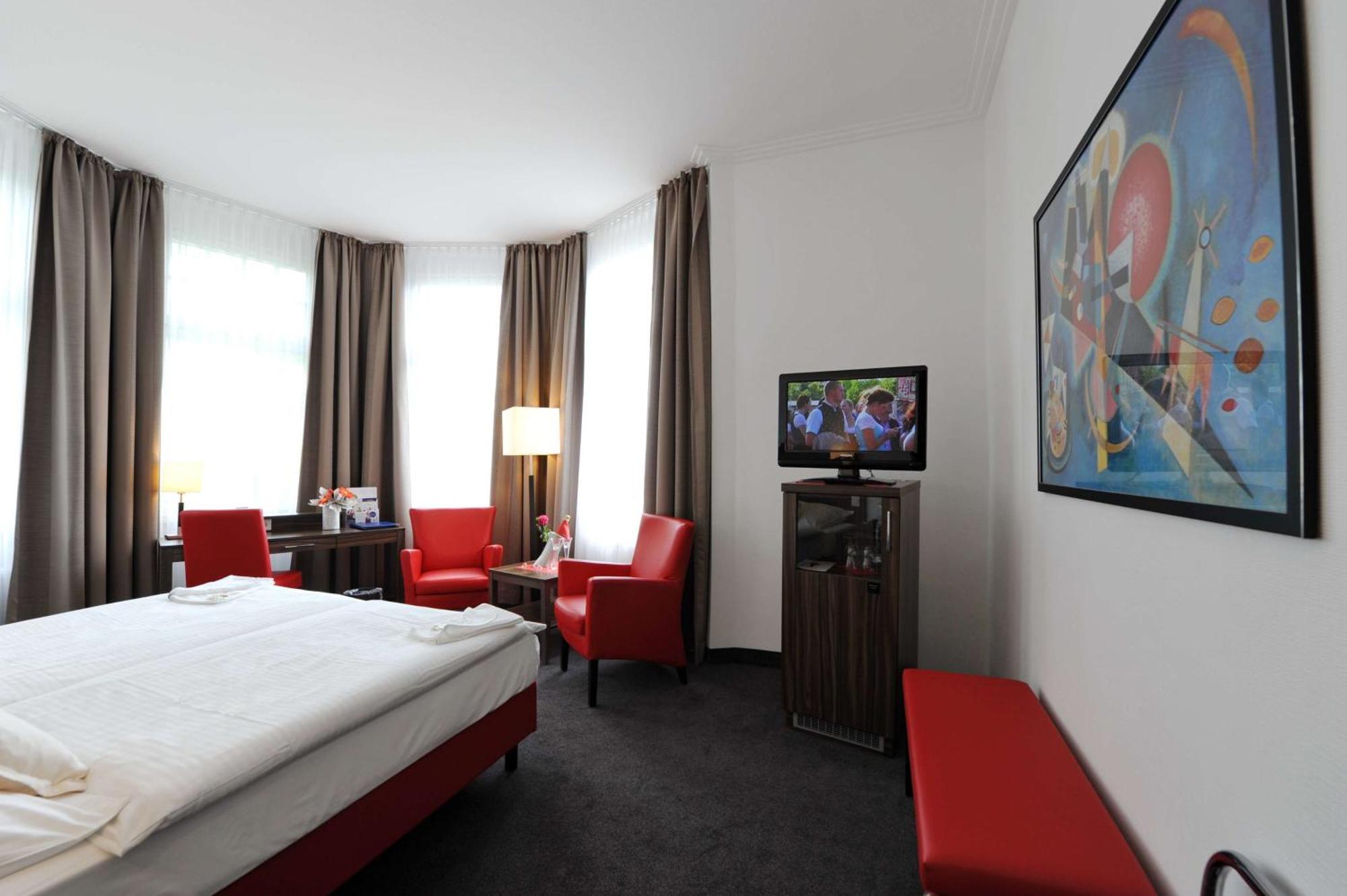 Best Western Hotel Kaiserhof Бонн Экстерьер фото
