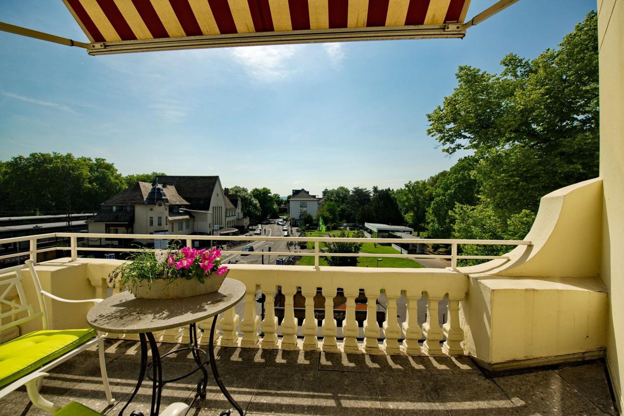 Best Western Hotel Kaiserhof Бонн Экстерьер фото