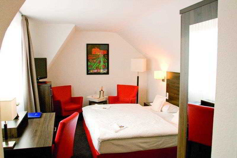 Best Western Hotel Kaiserhof Бонн Экстерьер фото