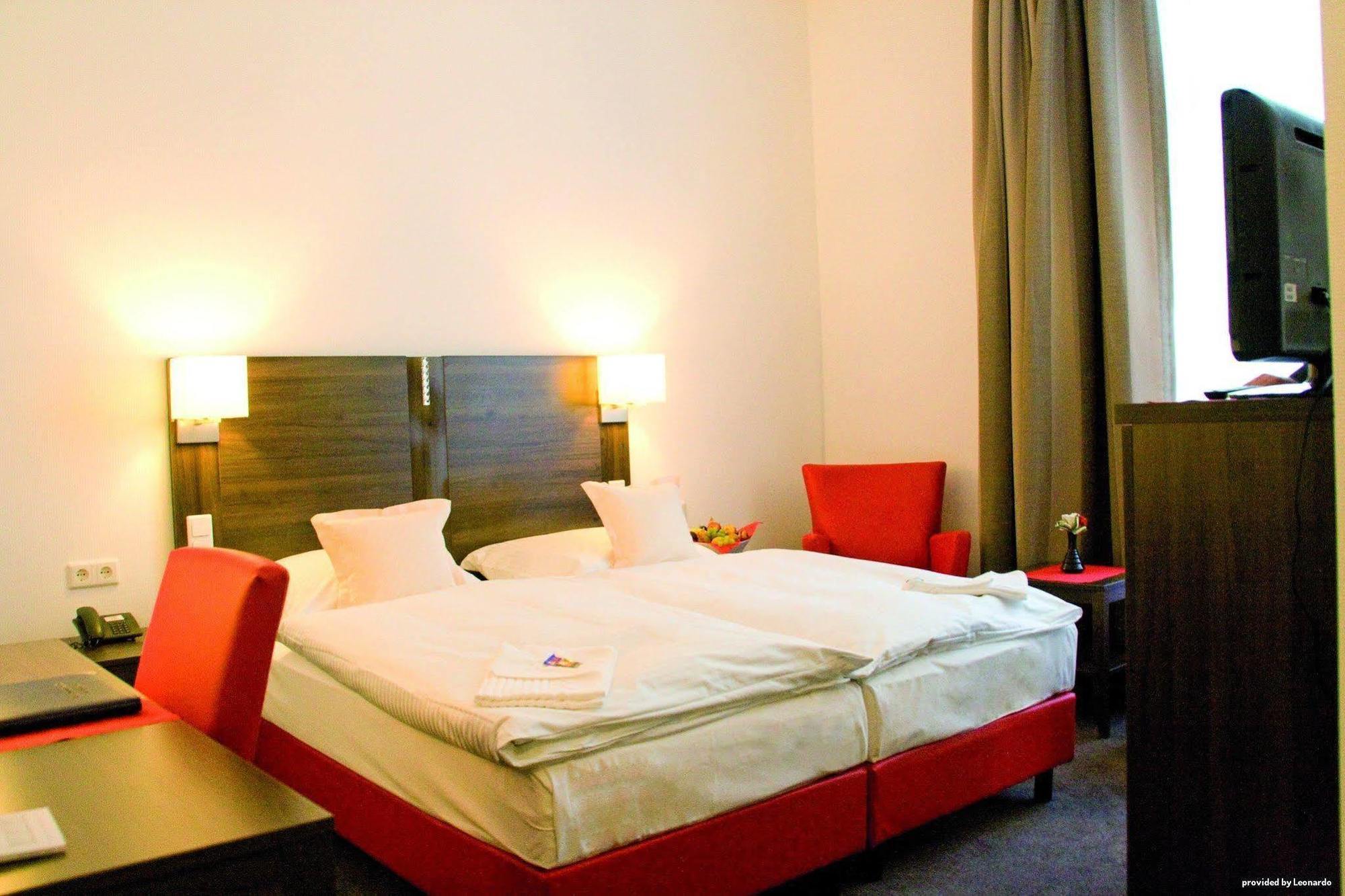 Best Western Hotel Kaiserhof Бонн Экстерьер фото